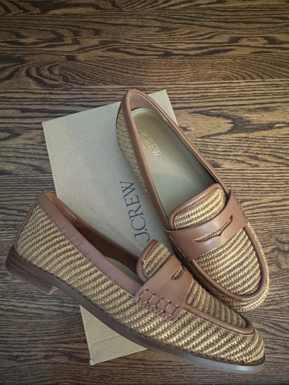 J. Crew crew cedarwood